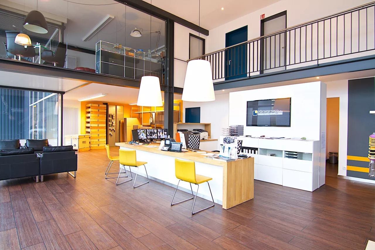 stauraum_bremen_h34_innen_empfang