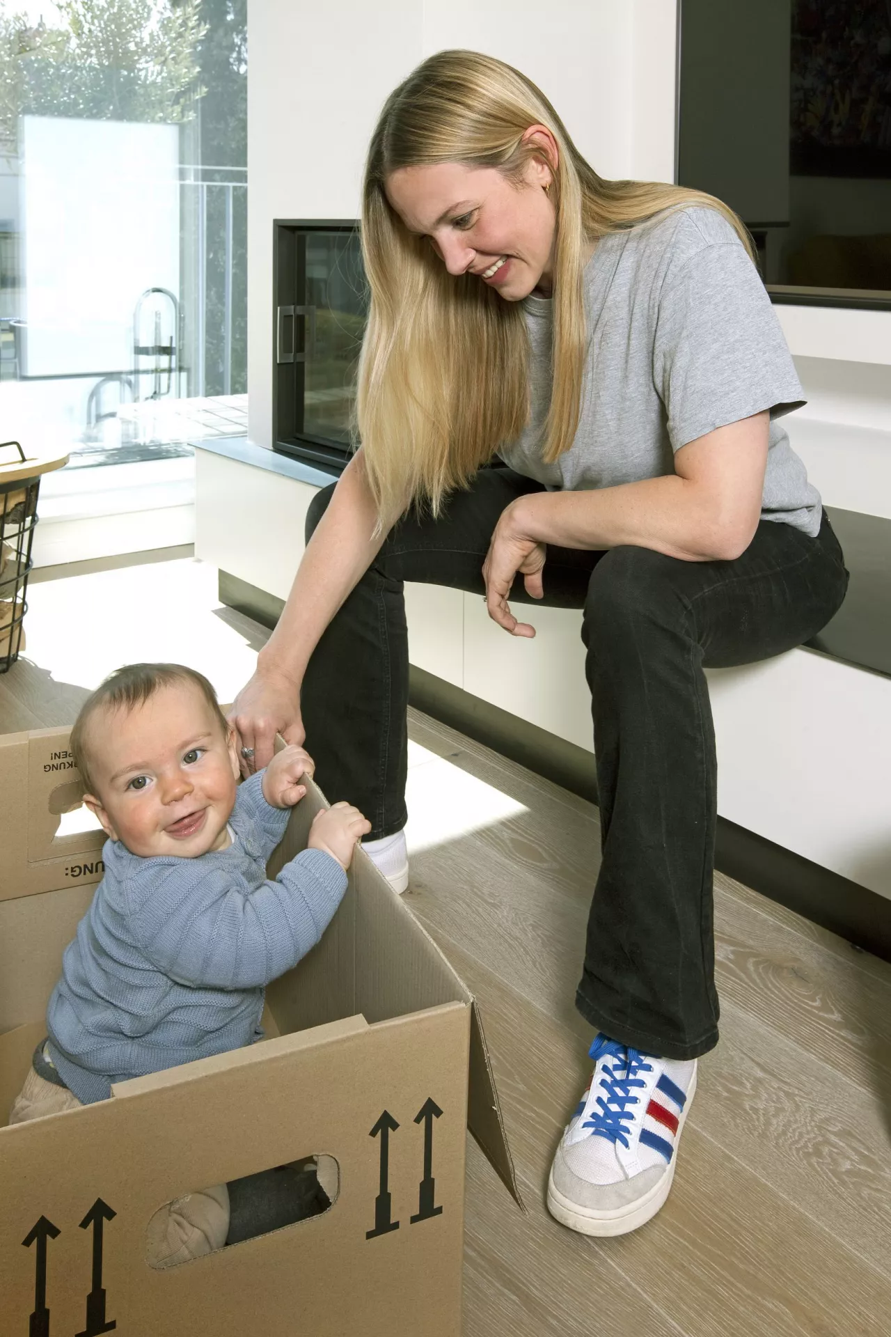 stauraum_bremen_s29_innen_wohnung_baby_in_karton