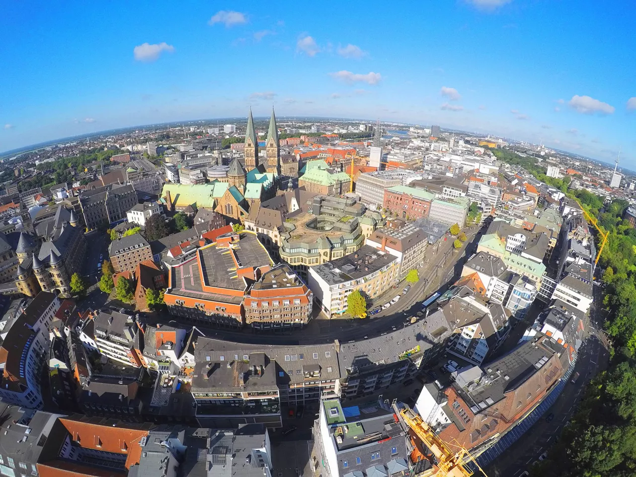 bremen-city-luftbild-frogeye